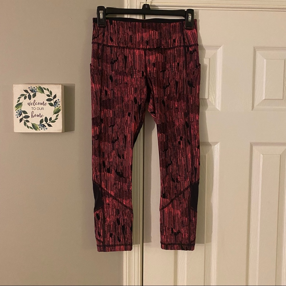 Lululemon Pace Rival Crop Tight Down Pour Electric Coral Black Size 4 Pink